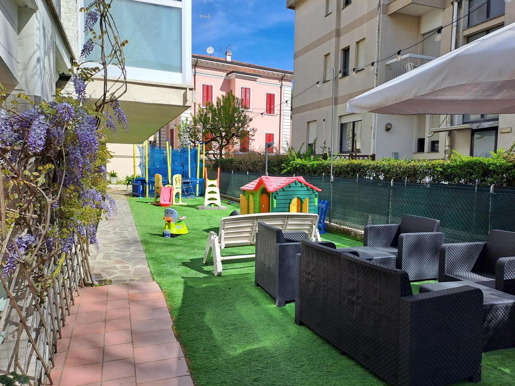 Hotel Sogno Cesenatico Luaran gambar