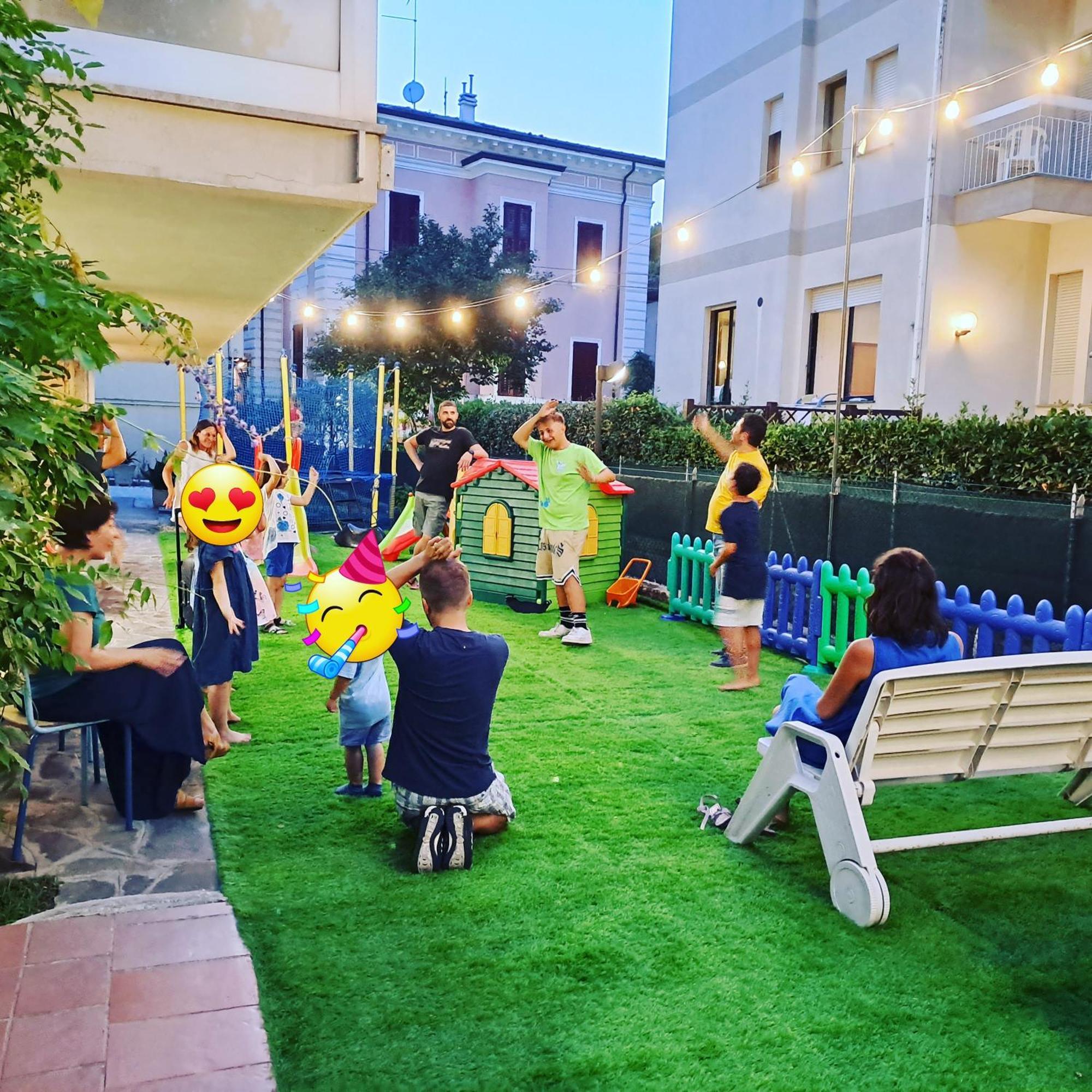Hotel Sogno Cesenatico Luaran gambar
