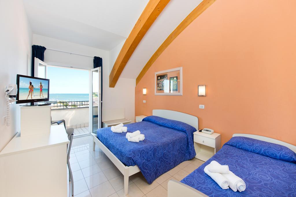 Hotel Sogno Cesenatico Luaran gambar