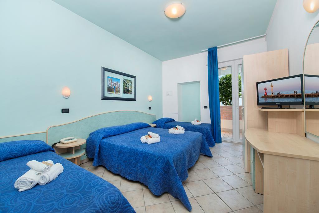 Hotel Sogno Cesenatico Luaran gambar